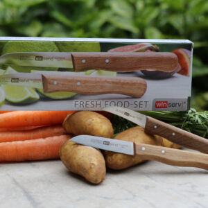 Messerset mit Holzgriff